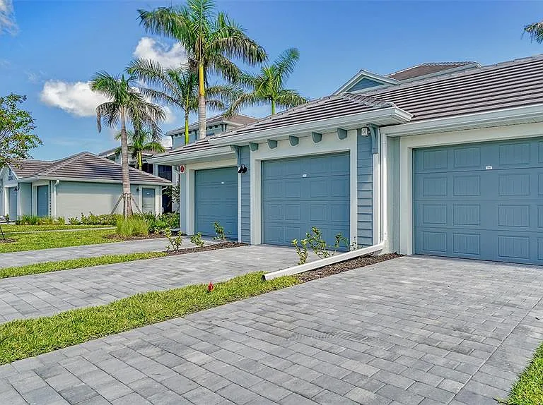 12550 Galapagos Ct #106 — Photo 1