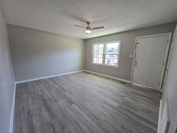 5th image of 2568 Pine Springs Dr