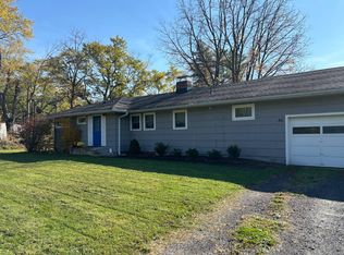 85 Oakcrest Rd, Ithaca, NY 14850