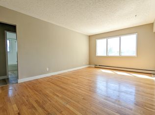 9722 104th St NW, Edmonton, AB T5K0Y7