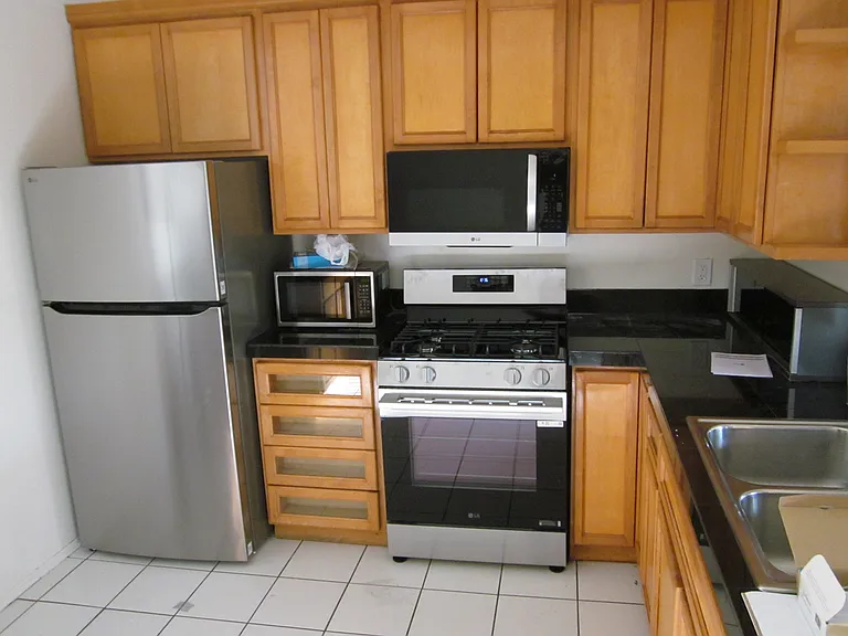 10240 Eagle Rock Ave — Photo 2