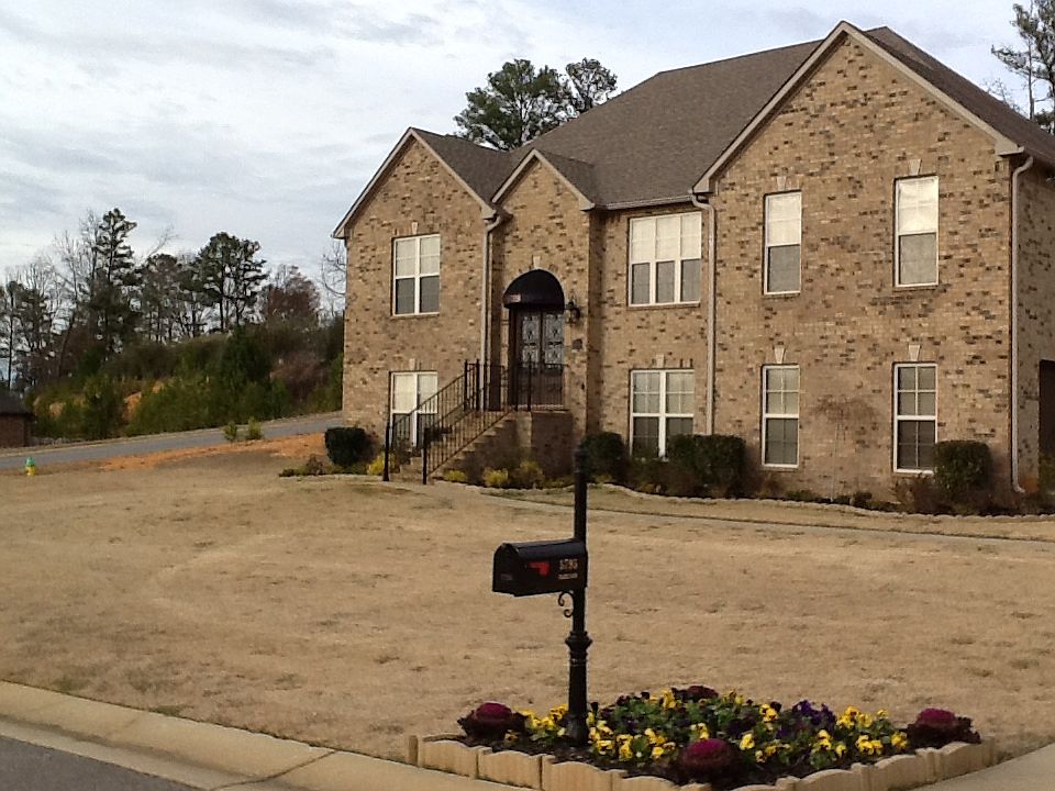 Landscaped mailbox