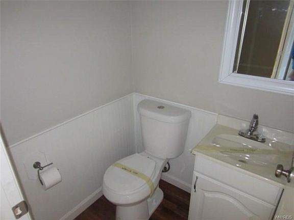 5th image of 1217 Peppertree Dr