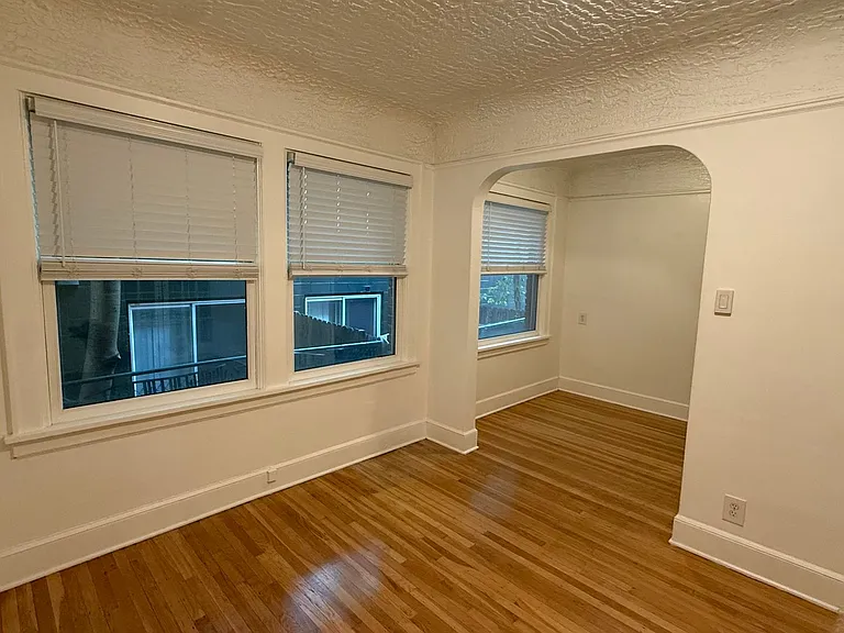 2235 NW Johnson St — Photo 8