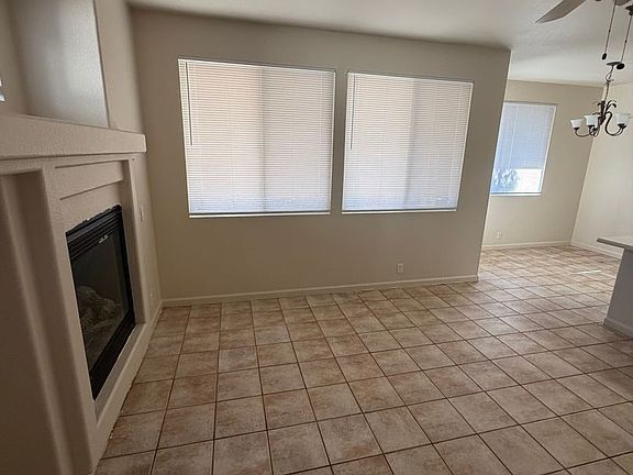 5th image of 3533 Santiago Ave