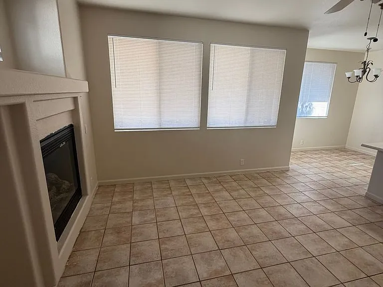 3533 Santiago Ave — Photo 5