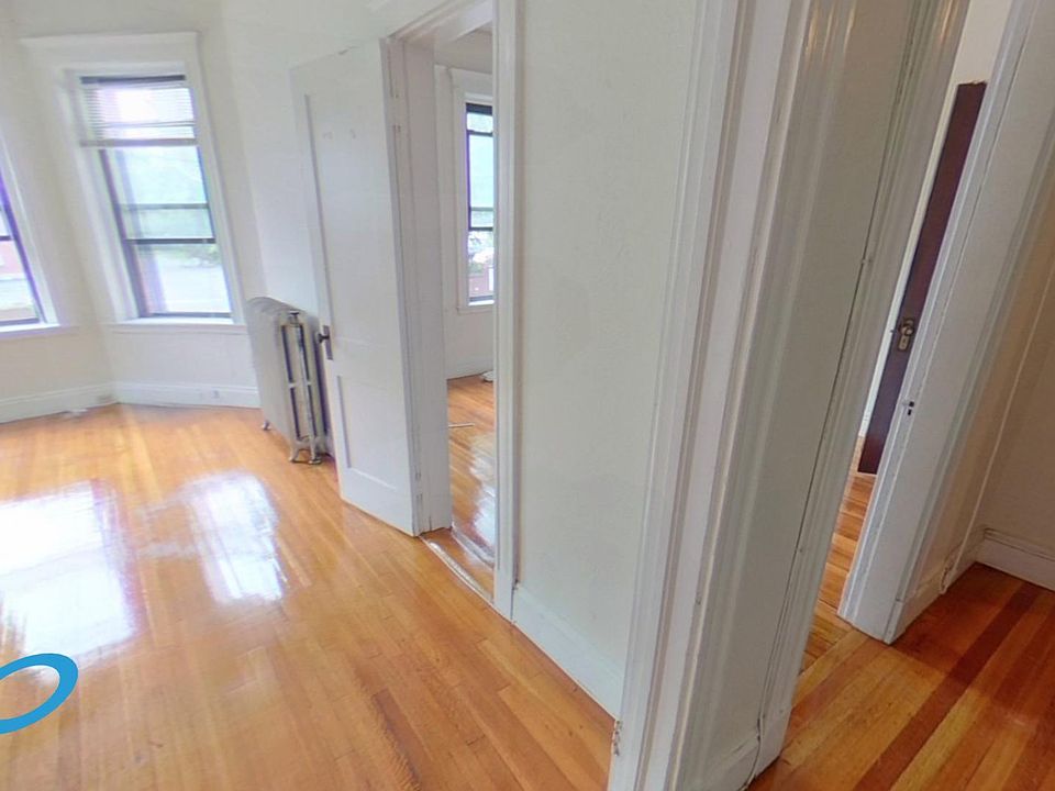 2nd image of 17-19 Washington St #114CB