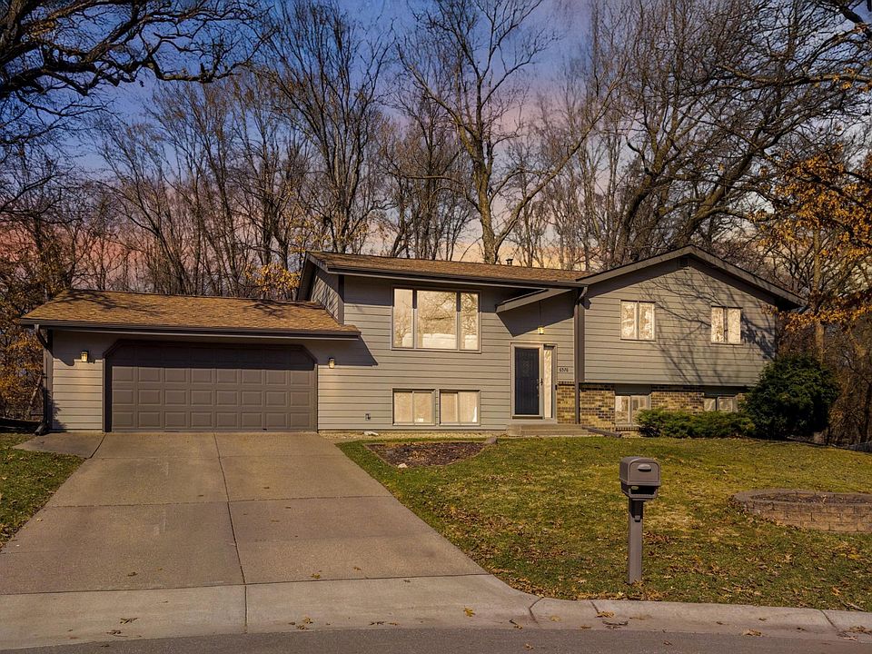 1st image of 6576 Forestview Ln N