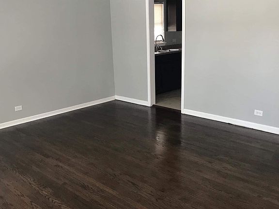 2nd image of 305 N Laverne Ave