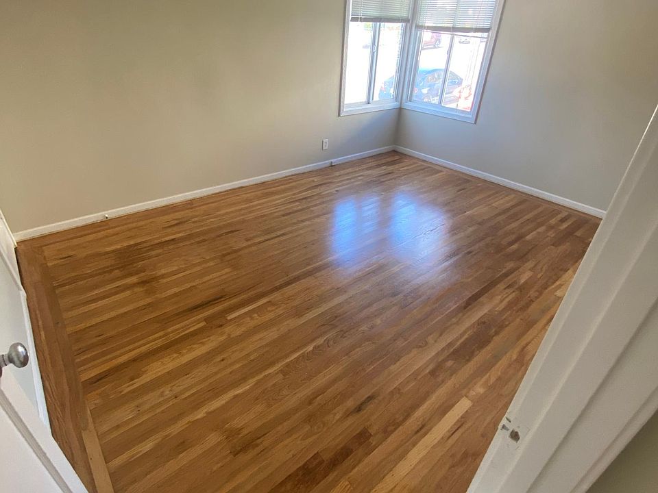 1st image of 2345 Quintara St