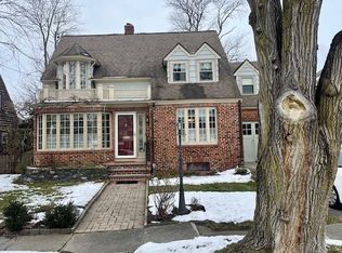 131 Canonchet Ave, Warwick, RI 02888