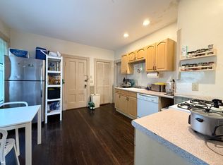 108 Beacon St #2, Somerville, MA 02143