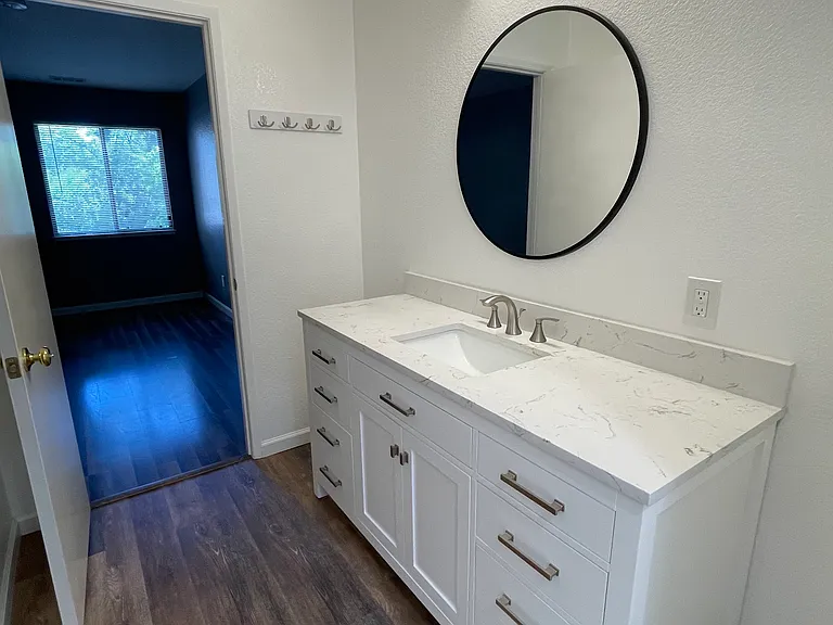 2527 Westberry Dr — Photo 11