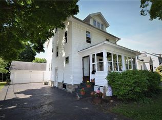 29 Simmons St, Rochester, NY 14606