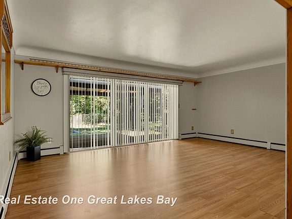 5th image of 6654 Davis Rd
