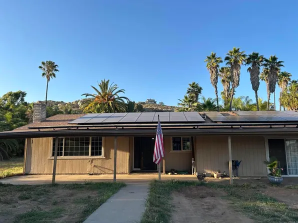 911 Davis St, Ramona, CA 92065