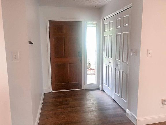 5th image of 2405 E Timberlane Dr