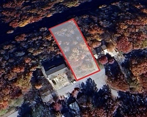 3rd image of Cherokee Pl #26