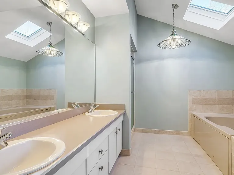 88 Van Blarcom Ln — Photo 15