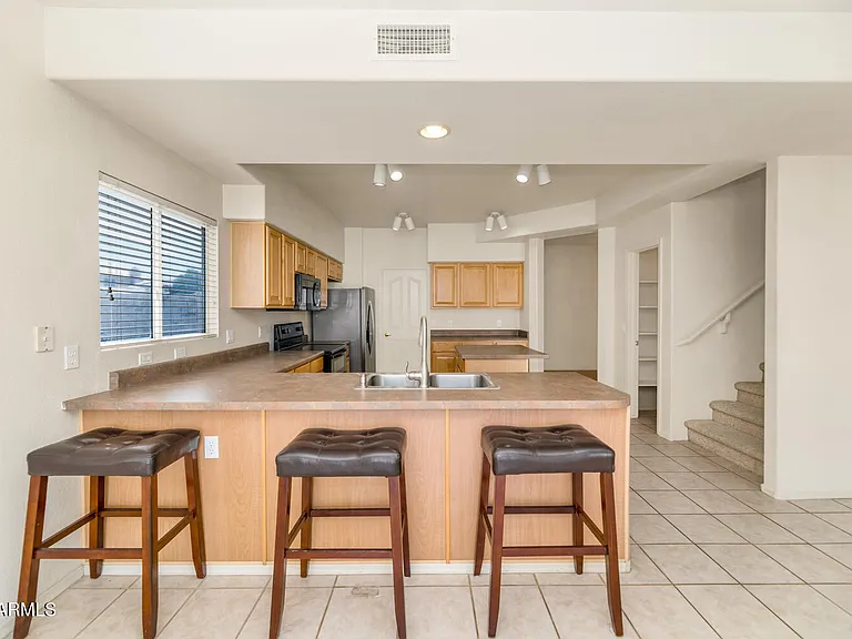 7212 W Surrey Ave — Photo 10