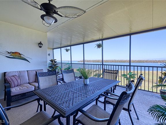3rd image of 4253 Bay Beach Ln #G1