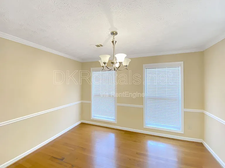 1704 Riverlanding Cir — Photo 3