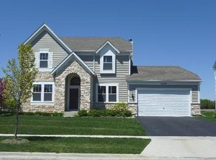 1719 Cashel Ln, McHenry, IL 60050