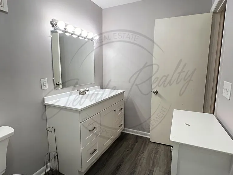 555 N Dupont Ave #C53 — Photo 29