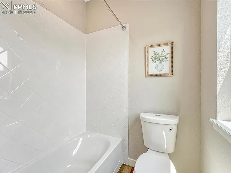 4176 Orchid St — Photo 15