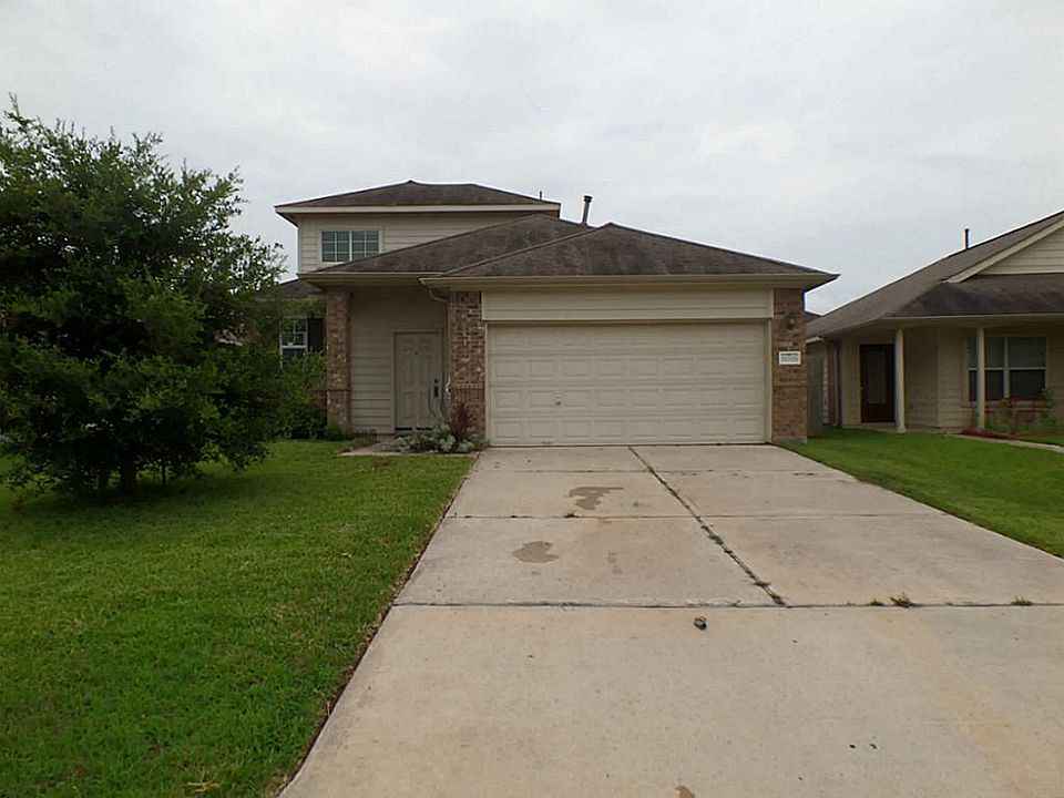1st image of 19319 Poppy Grove Ln