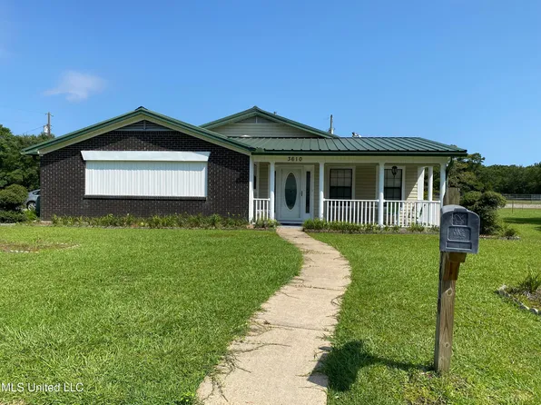 3610 Drake Ct, Pascagoula, MS 39581