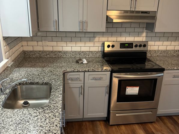 651 Providence St APT 2W