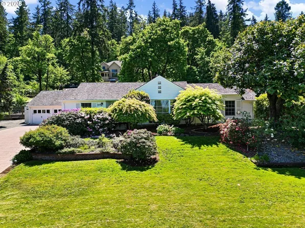 2095 Fairmount Blvd, Eugene, OR 97403