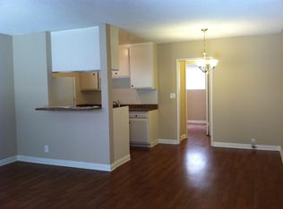 915 Coronado Ave APT 21, Long Beach, CA 90804