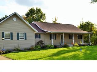 3098 Brogle Rd, Barberton, OH 44203