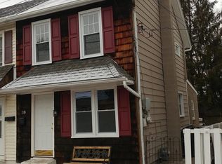 18 E Morgan St, Phoenixville, PA 19460