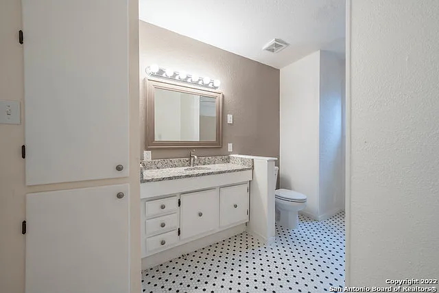 212 McLane St #A — Photo 22