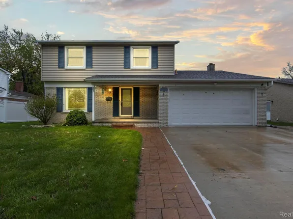 19048 Stonewood Rd, Riverview, MI 48193