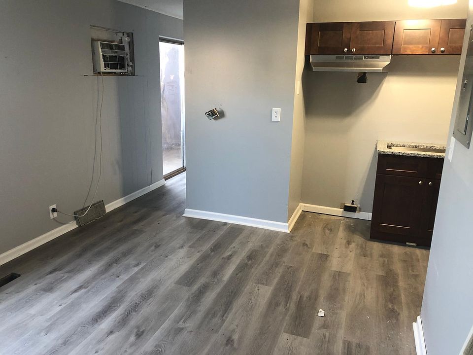 1st image of 6641 Cedar Ave