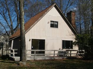 7178 Robinwood Dr, Tobyhanna, PA