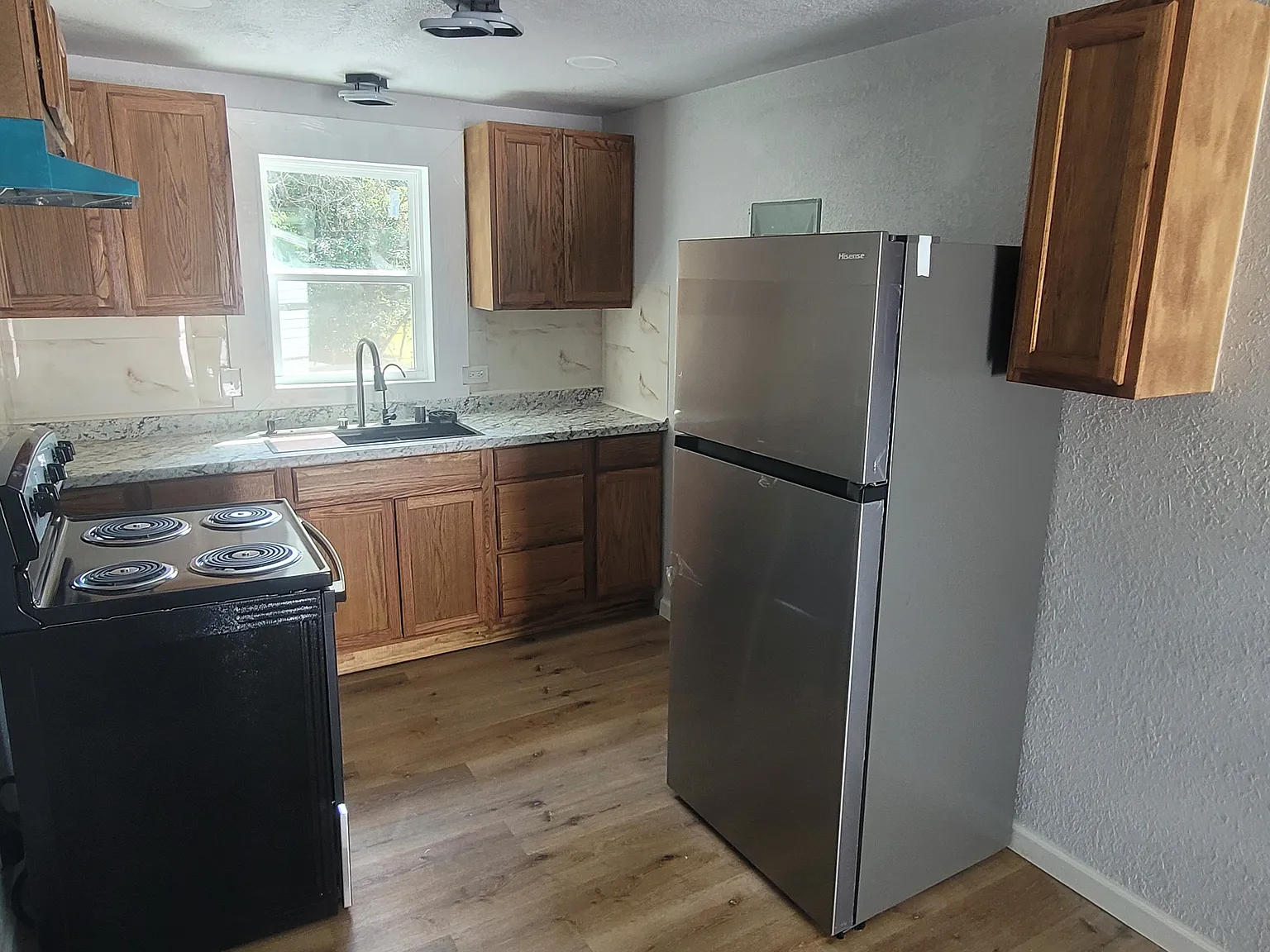 1 bed, 825 sqft, $950 — Photo 4