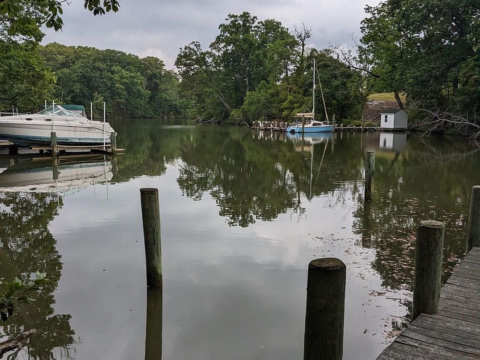 1st image of 23622 Kingston Shores Ln