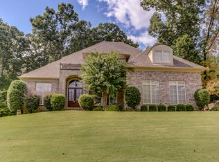 4421 Ravenwood Oak Dr, Lakeland, TN 38002