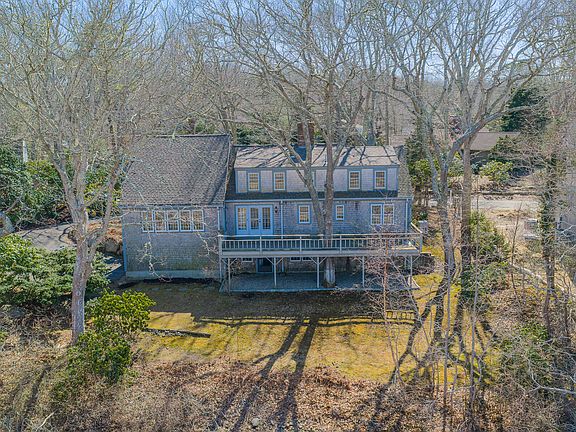 5th image of 72 Loop Road