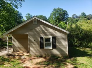 302 Corner Wood St, Easley, SC 29640