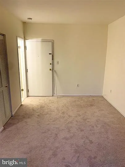 1431 21st St NW #301 — Photo 5