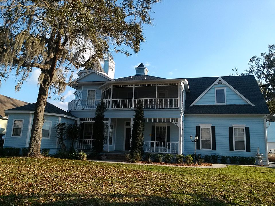 1st image of 323 Courtlea Oaks Blvd