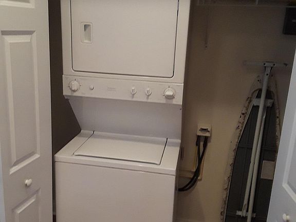 in-unit laundry, excl. condition