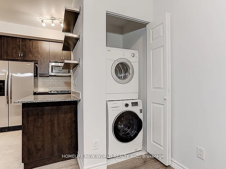 18 Holmes Ave #1315 — Photo 8