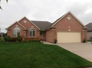 50520 Victoria Pl, Macomb, MI 48044